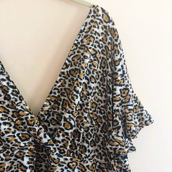 JL Studio for Jessica London Animal Print Ruffle Hem Blouse 4X - Picture 5 of 14
